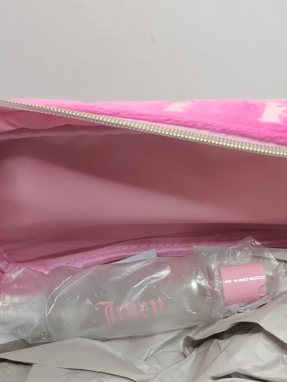 Juicy Couture Pink Kids Travel Case Vanity Bag
